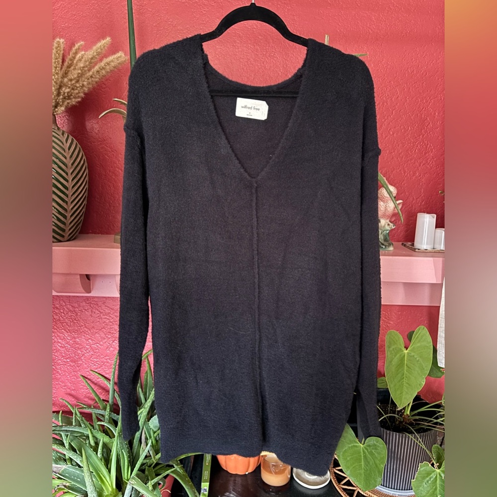 Aritzia Wilfred Free Hush Knit Sweater